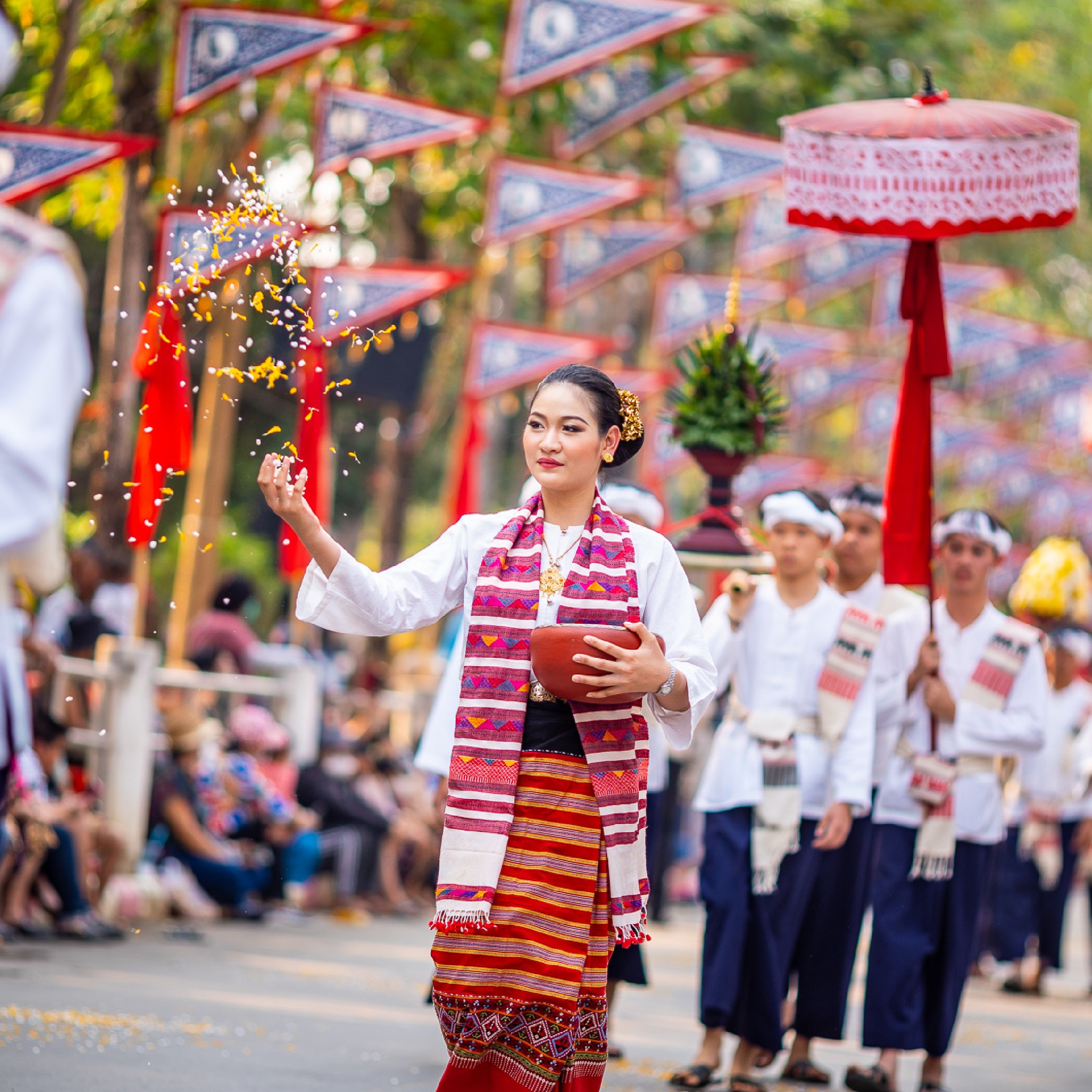 18 มี.ค. - 24 มี.ค. 2024 - งานประเพณีไหว้พระธาตุช่อแฮ เมืองแพร่แห่ตุง ...